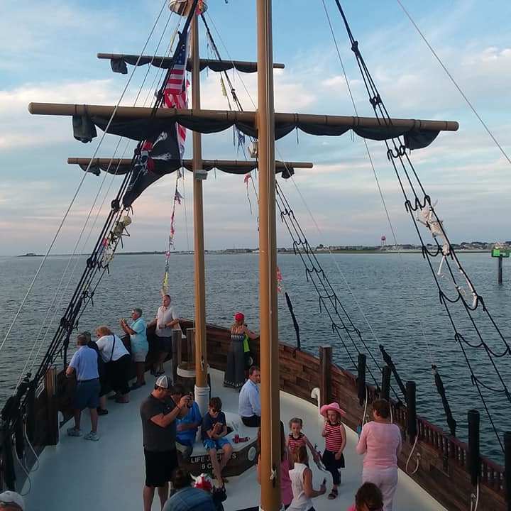 families on pirate cruise